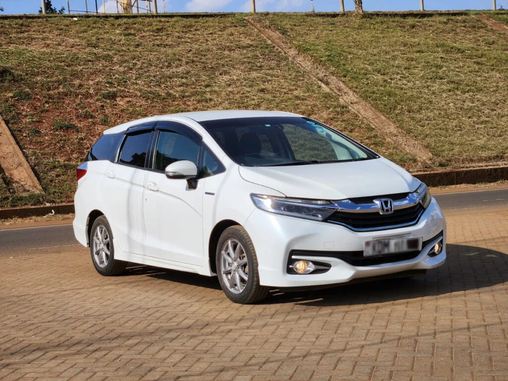Honda-Fit-Shuttle2018-1024×768 sri lanka tour driver
