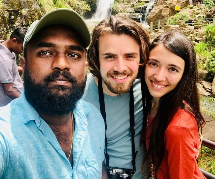 Comfortable car, friendly guide, unforgettable island. Let’s explore Sri Lanka